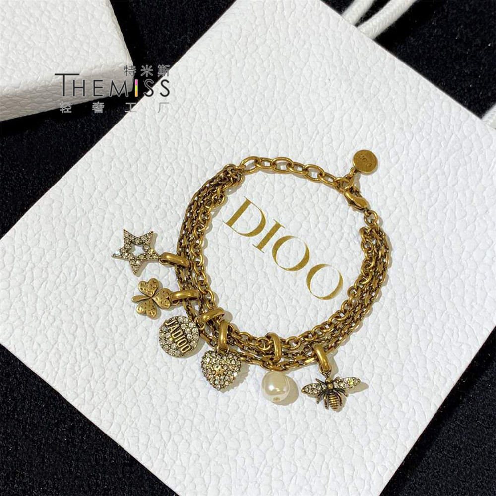 

D family / di family multi layer Bracelet irregular bee Star Pendant, Golden;silver
