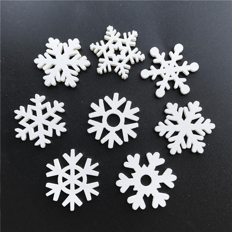 

Christmas Decorations 50pc 35mm Mix Shape Wooden White Snowflakes Ornaments Xmas Wood Pendants Year Angel For Home