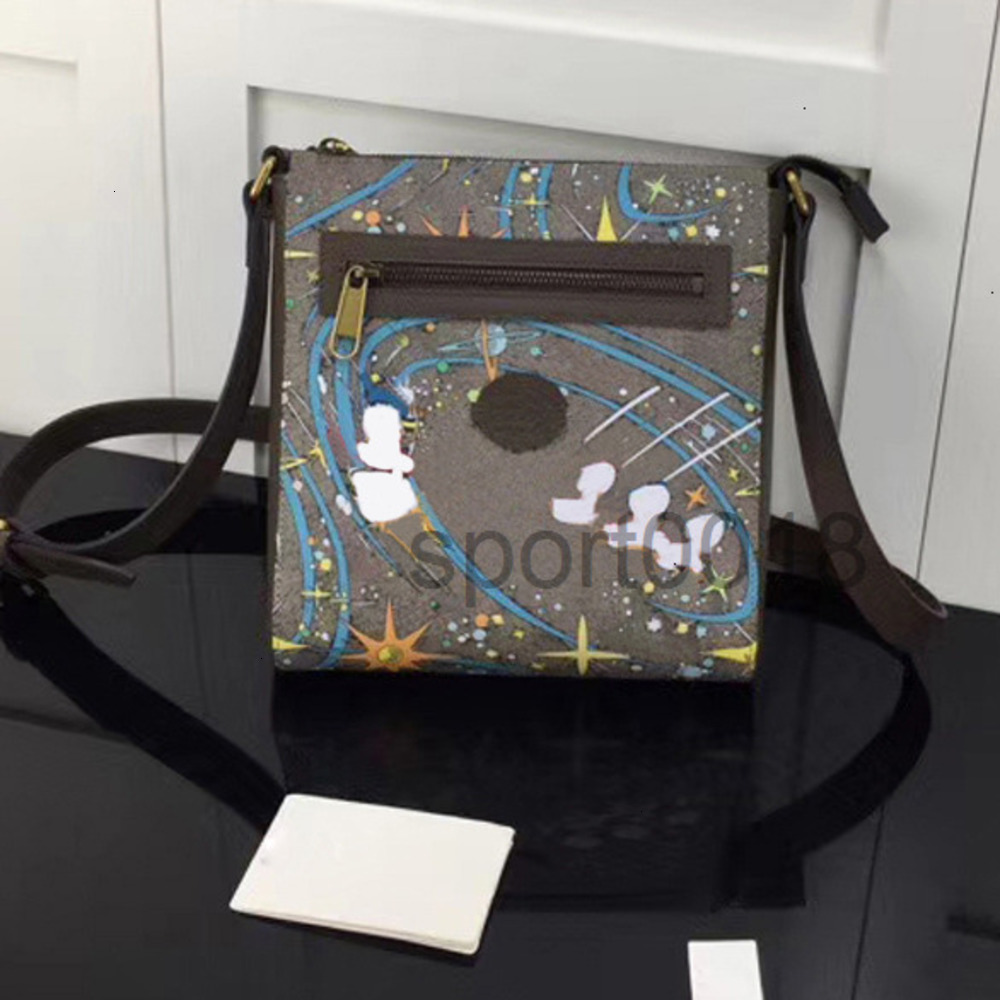 5A designers Dernière taille classique 21 * 23,5 * 4,5 cm mode femmes sacs à bandoulière mens mignon cuir véritable s Messenger hommes sac à band