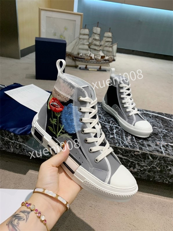 

Designer Camouflage Sneaker Womens Mens Rivet Shoes Studded Flats Mesh Camo Suede Leather Casual Trainers Rockrunner Shoe Chaussures mf200910, Choose the color