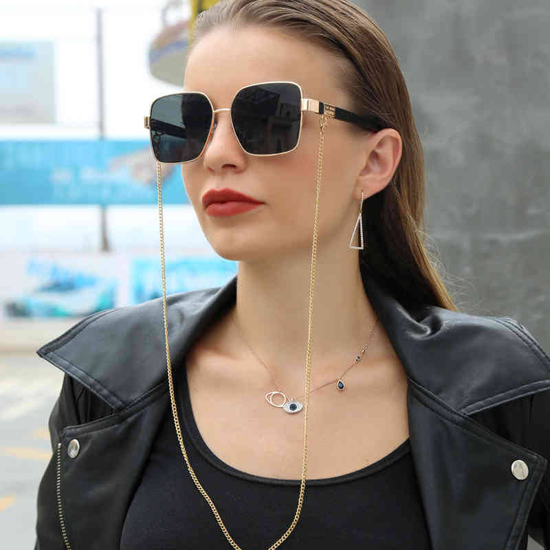

2021 Fashion Womens Oversized Sunglasses with Chian Luxury Brand Designer Big Square Retro Vintage Glasses Female UV400 Shades
