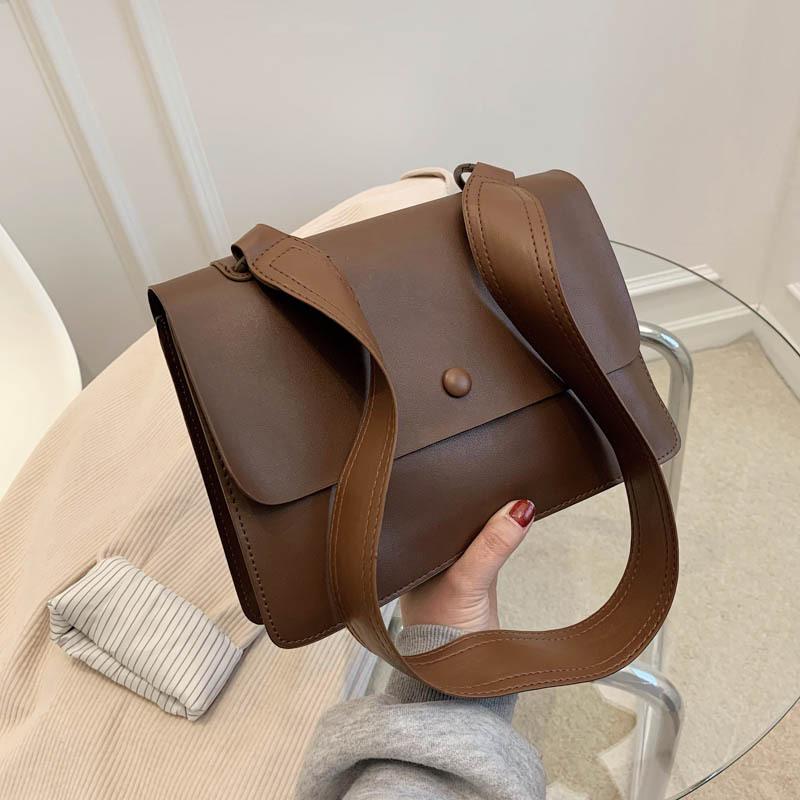 

2021 Spring Women Shoulder Bag Fashion Messenger Bags For Women Solid Color Crossbody Bag Wide Single Strap Women's Bags, Black
