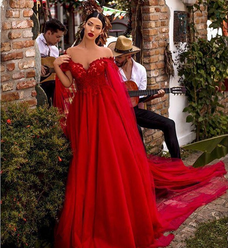 

2021 New Prom Es Off Shoulder Lace Appliques Draped Tulle Red Carpet with Cape Celebrity Evening Gowns Robes De Soiree Mdkz
