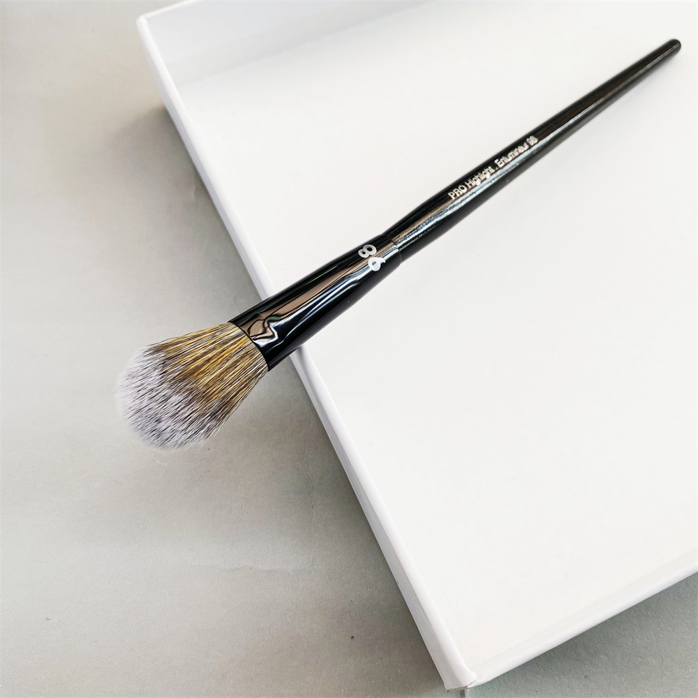 

PRO Highlight Makeup Brush #98 - Soft Bristle Tapered Domed highlighting Cosmetics Beauty Tools
