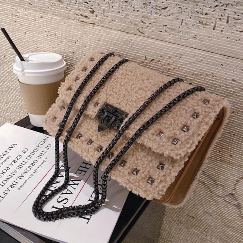 

Elegant Female Flap Crossbody bag 2021 Winter New High-quality Plush Women's Designer Handbag Chain Shoulder Messenger Bag, Black