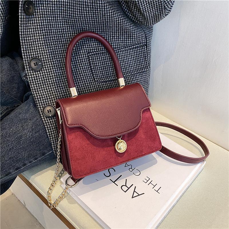 

Fashion Retro Frosted Ladies Shoulder Bag 2021PU Leather Red Chain Ladies Messenger Bag Shoulder Buckle Small Square, Black