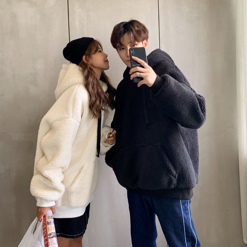 

2021 New Winter Lamb Wool Hoodies Men's Warm Fashion Big Pocket Hooded Sweatshirt Men Streetwear Loose Hip-hop Thick Pullover Hoodiemens Ozl, Black