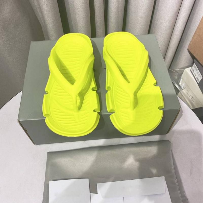 

Slippers Summer Women Flats Solid Yellow Rubber Ladies Beach Flip Fop Luxury Designer High Quality Chaussure Femme, As pics