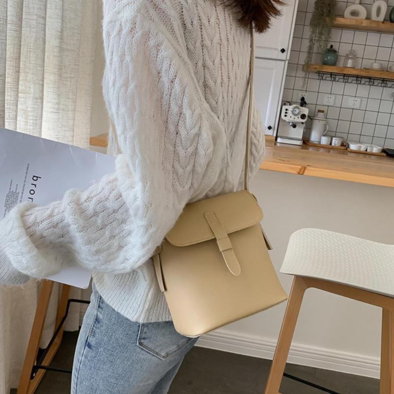 

Luxury Fashion Women Crossbody Bags Soft Leather Shoulder Bags For Ladies Handbags Designer Leather Flap Shoulder Bag, Light brown