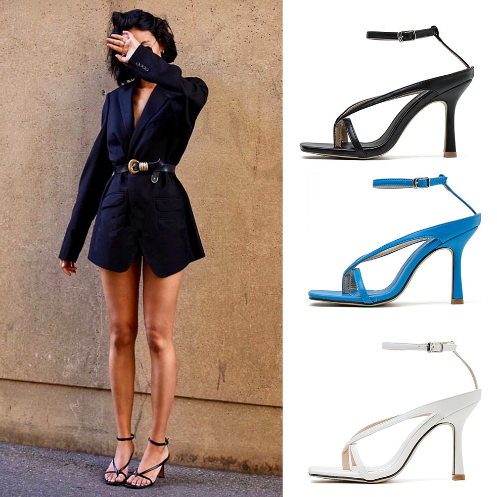 

2021 New Summer Narrow Band Vintage Square Toe Heels Buckle Strap High Heel Sandals V-neck Designer Shoes Women ZC3I, Black