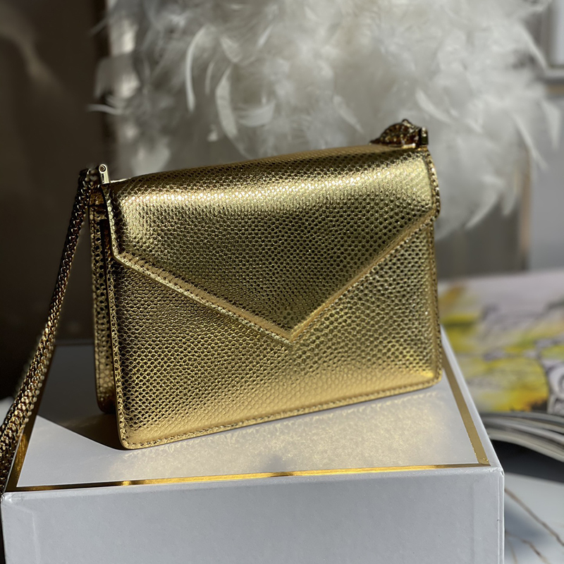 

Limited edition of the latest series shoulder bag 2905440511 Water snake texture New gold plated cladding chain Interior Slot Pocket bags