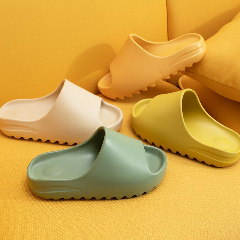 

Men Women Couple Thicken Summer Sandals Slippers Female Solid Color Home Indoor Shoes Serrated Edge Breathable Flip Flops, Yellow