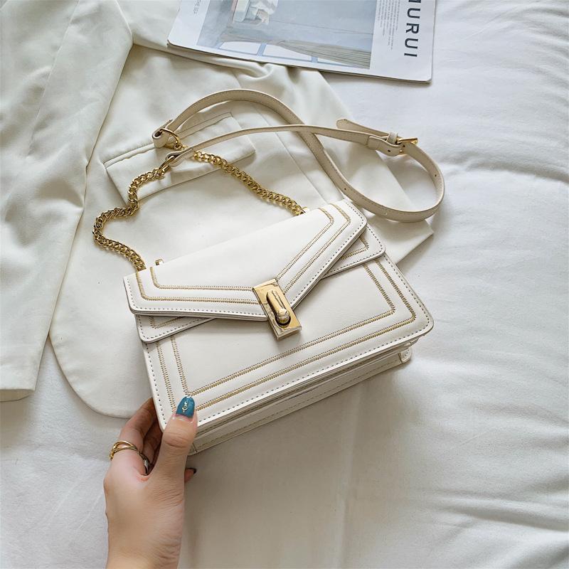 

2021 New Designer Green Clutch Bag Trendy Small Leather Tote Bag Women Fashion Chain Crossbody Shoulder Lock Messenger Bags, Black