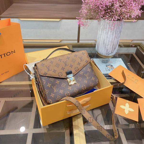 

LVLouisBagVitton designers wallets women handbag oxidizing leather POCHETTE shoulder crossbody bags wallet, Black embossed