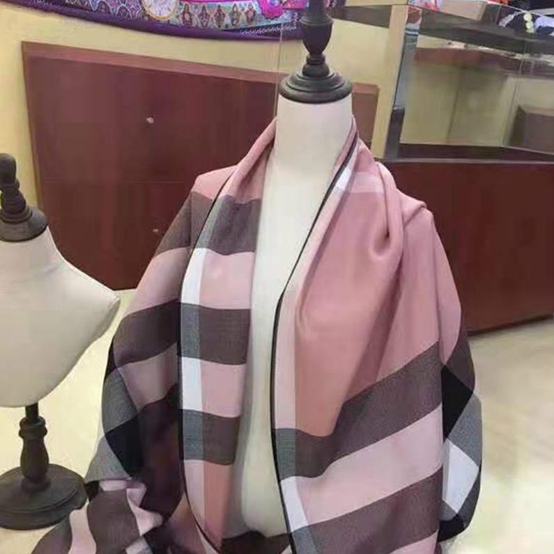 

2020 New Classic British Plaid Cotton Ladies High Quality Women Cashmere Scarf For Women Autumn And Winter Shawl fhdfhdfh, Blue;gray
