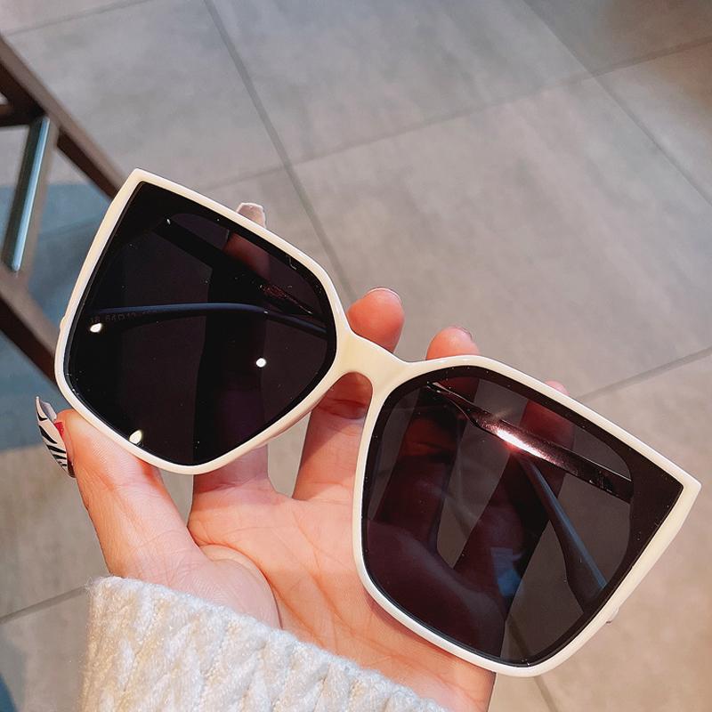 

Sunglasses 2022 Fashion Luxury Polarized Women Vintage Square Gradient Sun Glasses Female Show Shades Men