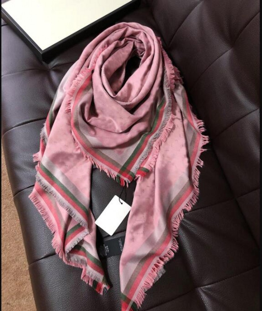 

2021 Scarf For Men and Women Oversized Classic Top limited Shawls Scarves Designer 2g brand Silk+wool thread plaid Shawl size 140*140