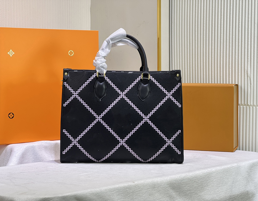 

Designer Lady hand-held shopping bag canvas large-capacity luxury mother-baby classic fashion famous brand single shoulder size 34-26-13cm m45495 44314