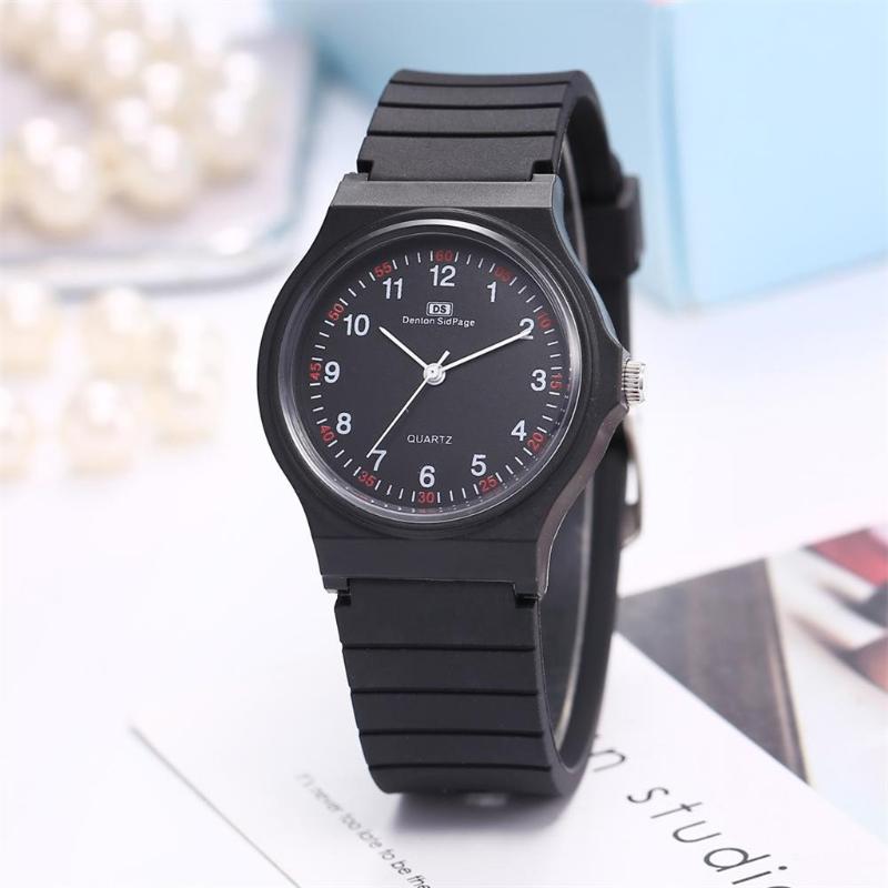 

Wristwatches Men's Business Watch Simple Tpu Silicone Strap Analog Quartz Minimalist Gentleman Classic Clock Relojes Para Hombre Reloj