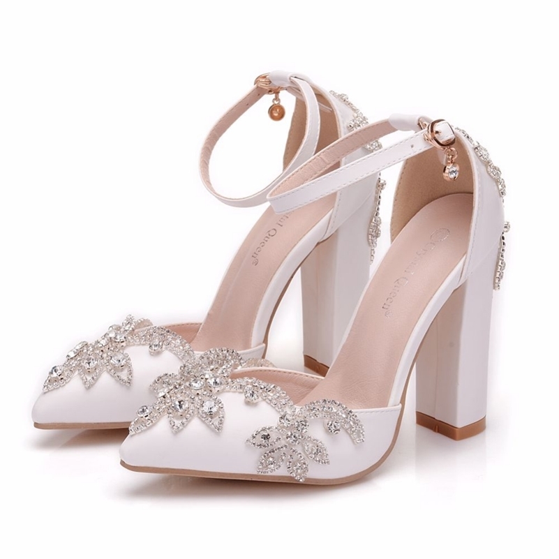 

Crystal Queen White 11CM Sandals Pointed Shoes Women Sweet Luxury Platform Wedding High Heels 211228