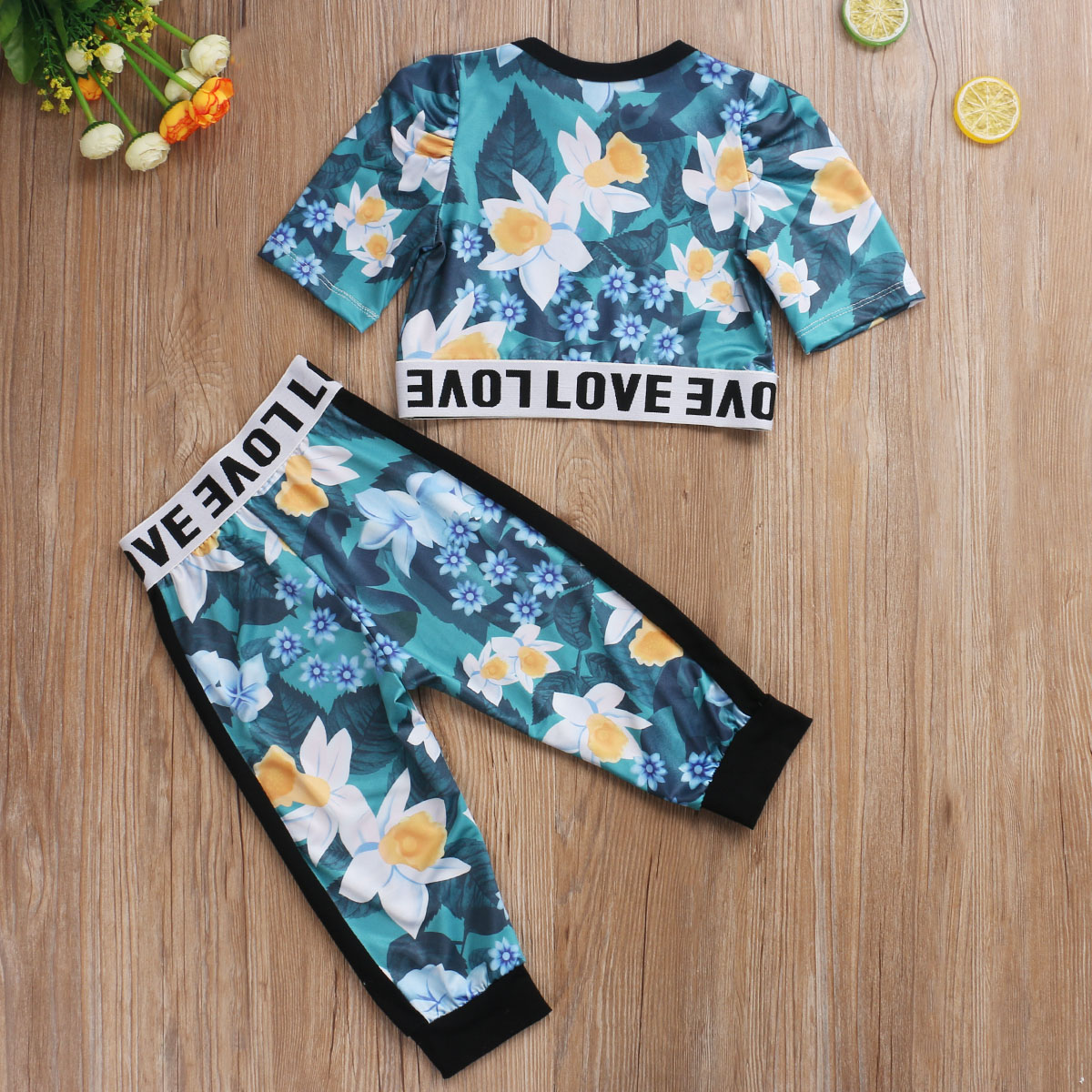 

1-5Y Baby Girl Clothes Set Girls Floral Print Round Neck Long Sleeve Crop Top + Trousers Kids Sports suit, Default color