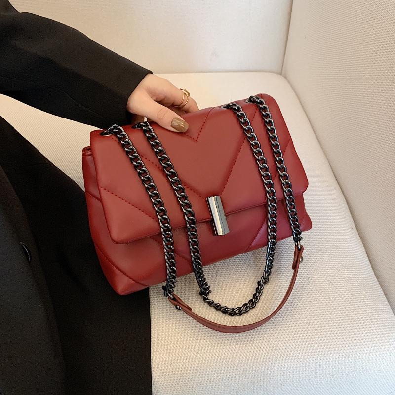 

Crossbody Bags for women Chains Shoulder Bag Embroidery Thread designer luxury handbags Female bags small flap bolsas red, Beige