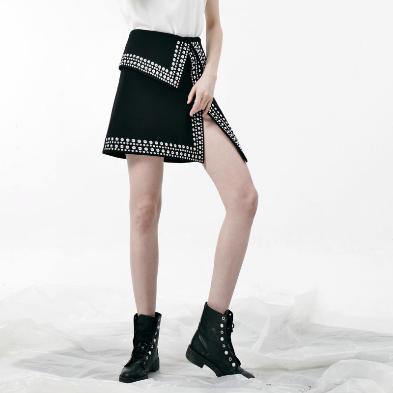 

Skirts Johnature Punk Style Woman Short Skirt 2021 Spring Summer Opening High Waist Rivet Sequined Irregular Womens, Black