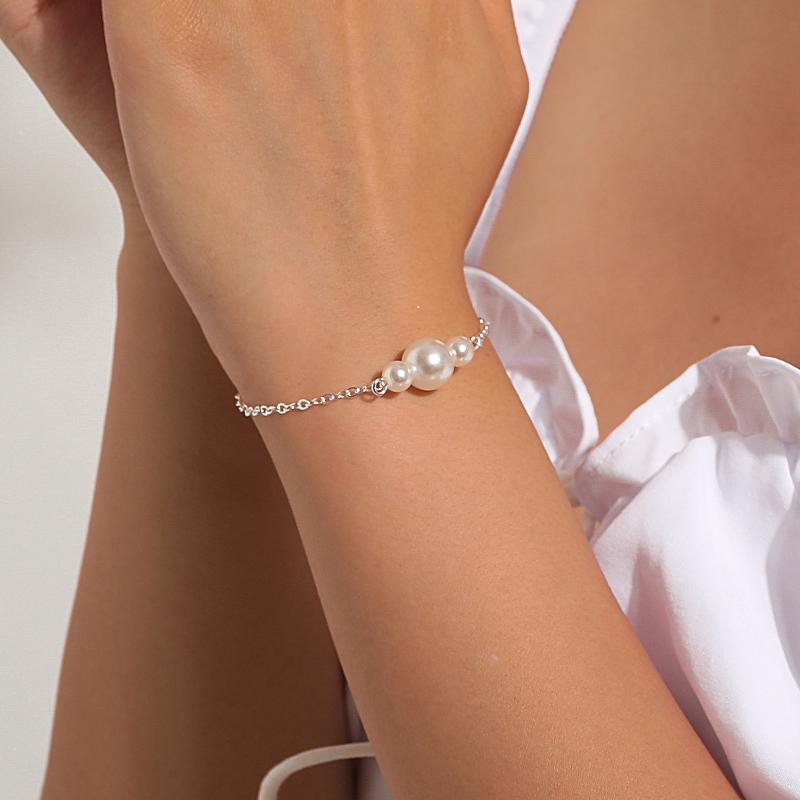 Charm Bracelets European And American Size Pearl Hand-threaded Bracelet Women Fashion Simple Metal Chain Jewelry-image-710702606