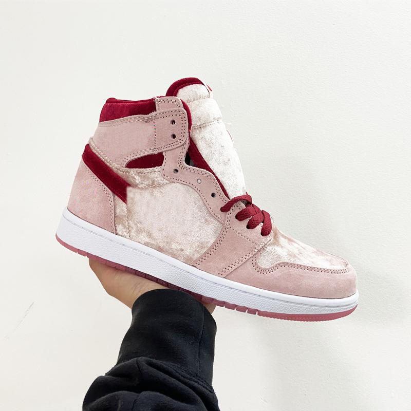

2020 High 1S Strangelove Basketball Shoes OG Valentine Running Junpman Pink Bloodline Men Lace-up Sport Sneaker