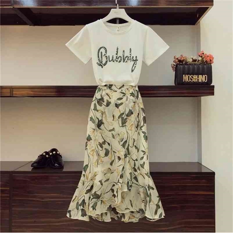 

Fashion Summer Women's Beading Letters T-shirt + Floral Print Chiffon Fish Tail Skirt Two Piece Lady Girls Suits 210603, Picture color