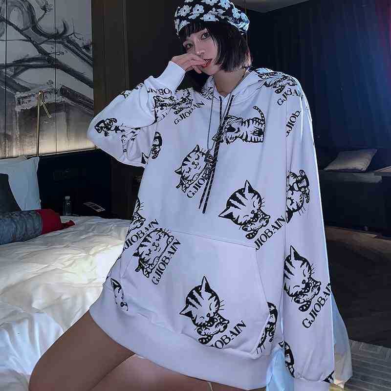 

Cedy trendy fall ins hip hop trend manyin bear print loose fitting men' and women' sweater, White