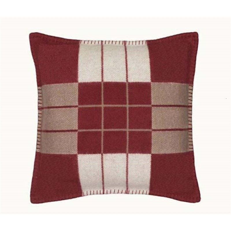

2021 New h Stripe Letter Brown Gray Wool & Cashmere Knitted Soft for Adults Pillowcase Thread Yarn Dyed Plaid Cushion Cover 45x45cm 1uyb