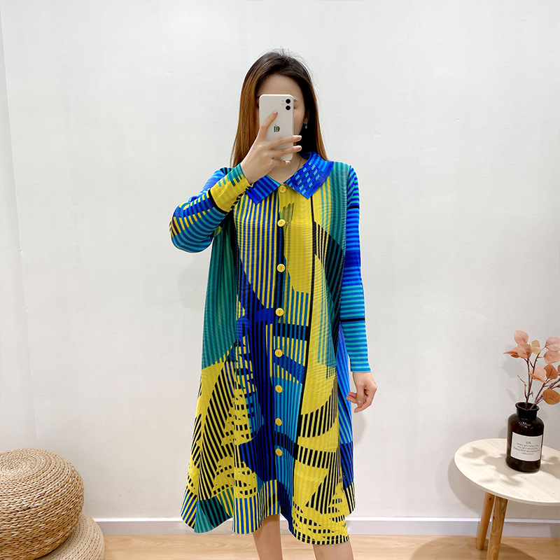 

2021 Spring Winter New Plaid Striped Print Pleated Turn-down Collar Button Long Sleeve Patchwork Indie Aesthetic Clothes Ud67, Photo color