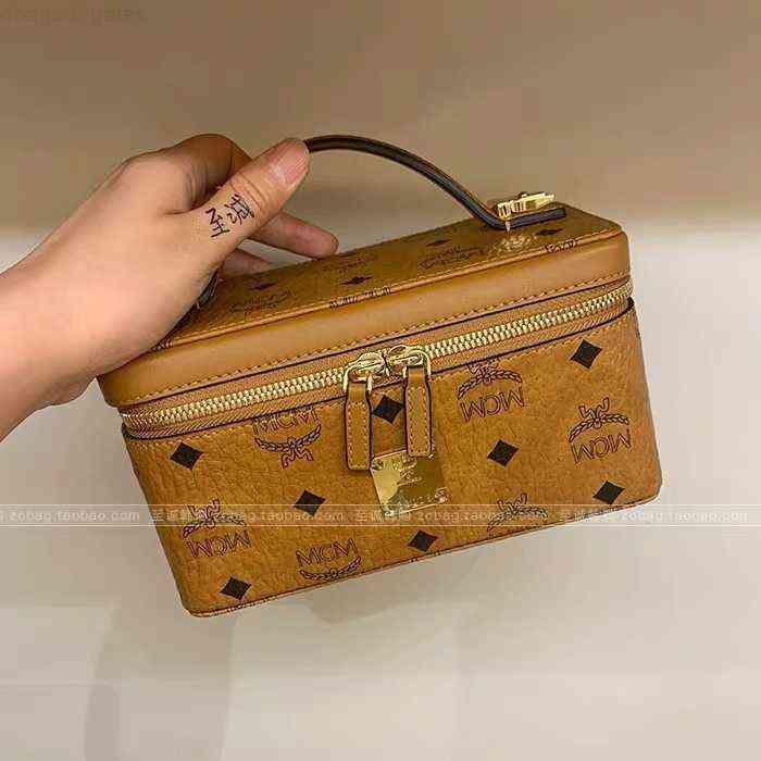 

Handbags Women Luxurys Designers Bags 2021 Designer Luxury Satchel Messenger Handbag Leather Strum Handbag Purses Totes mini Crossbody Bag F4KM, No products