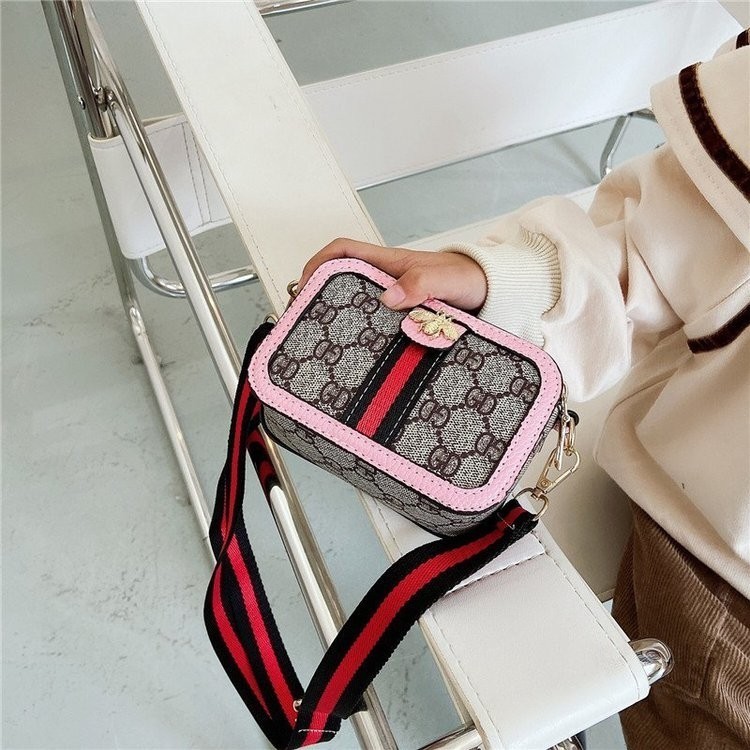 Handbag Fashion girl baby Single Shoulder Messenger cross little bee Mini children's Square women's bag-image-732592937