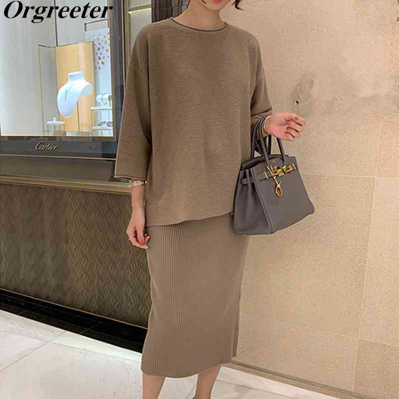 

High Quality Sweater Skirts Two Piece Set Women's Solid Color Female Casual Oversize Knit Tops and Bodycon Skirt Sets 210525, Beige