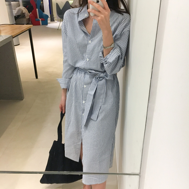 

2021 New Autumn Lady Blue Striped Office Shirt Women Casual Split Long Three Quarters Sleeve Button Straight Work 4spm