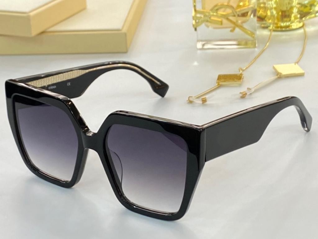 

New top quality 0437 womens sunglasses men sun glasses women sunglasses fashion style protects eyes Gafas de sol lunettes de soleil and box, White;black