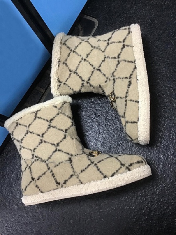 

2021 Fashion Womens Boots Womens ankle boot with Horsebit Black Work Boots Ankle Boot black red Lady Winter Shoes size 35-41 with box, 01