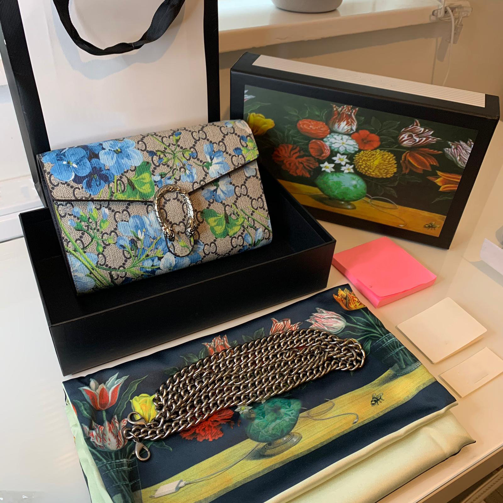 

Classic Hot sold Top quality luxurys designers womens shoulder bags size 20cm women wallet with box fashion letters key chain Genuine leather crossbody bag totes, Red leather