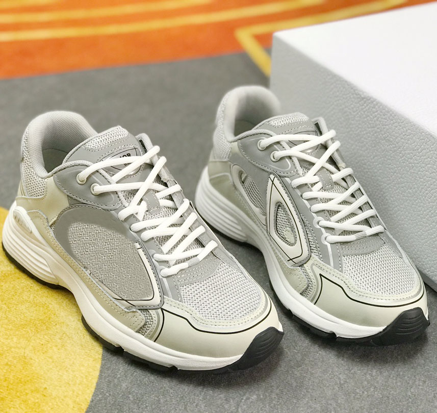 

Lover Sport Running Shoes Fluorescent Color Basketball Sneakers Dusty Run Sports Sneaker Trainers, Sockers need to buy with shoes