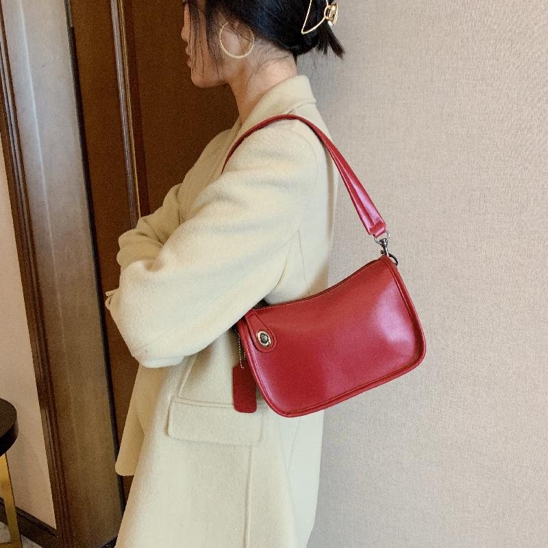 

Small Shoulder Bags for Women 2021 New Fashion Simple Solid PU Leather High Quality Luxury Handbag Ladies Bag Designer All-match, Green