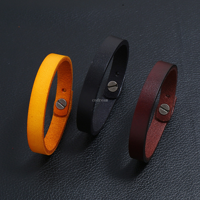 

Leather Bracelet Retro Button Bracelets Bangle Cuff Wristband for Women Men's Fashion Jewerly Brown Black Will and Sandy