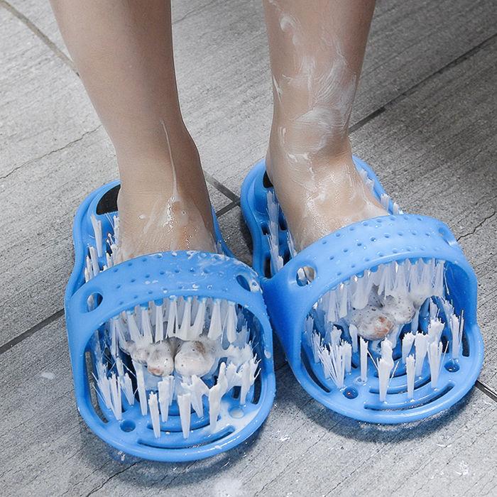 

1PC Plastic Remove Dead Skin Massage Slipper Foot Scrubber Bath Shoe with Brush Household Bathroom Foot Cleaning Brush Slipper, Blue