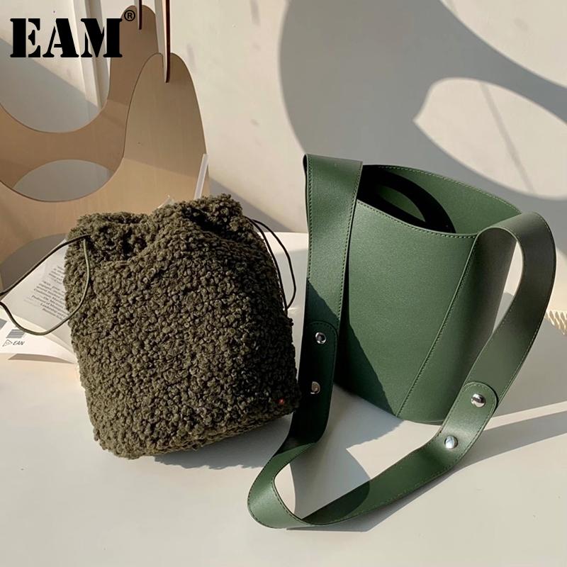 

[EAM] Women New trend Drawstring Bucket PU Leather Flap Personality All-match Crossbody Shoulder Bag Fashion Tide 2021 18A1626, Black