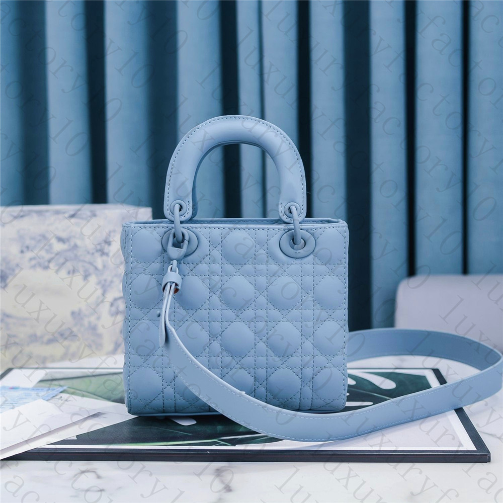 

2021 Handbag canvas Women's Bag Fashion Shoulder Bags Trendy For Women Vintage Newest Real Leather High Quatity Purse