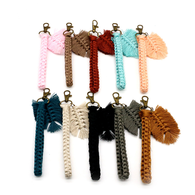 

Creative Keychain For Women Fashion Cotton Rope Hand-woven Leaf Car Key Chain Bag Pendant Accessory Couple Friend Gift