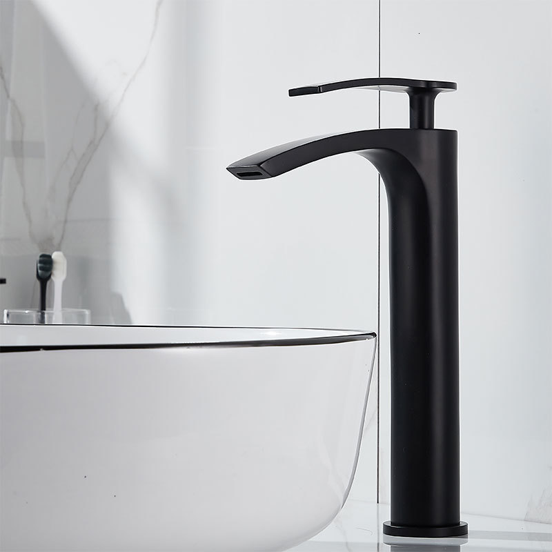 

2021 New Solid Brass Bathroom Basin Faucet Cold and Hot Water Mixer Sink Single Handle Deck Mounted Black Tap Mu99