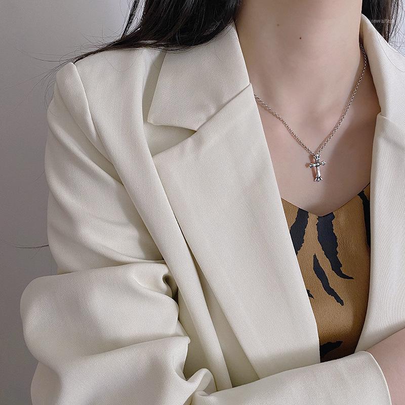 

Chains FMILY Minimalist 925 Sterling Silver Personality Cross Necklace Retro Fashion Hip Hop Punk Clavicle Chain For Girlfriend Gift