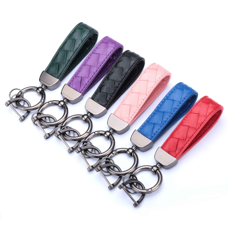 

Classic Men's Colorful Woven Leather Keychain Zinc Alloy Car Key Chain with Spring Buckle Wholesale